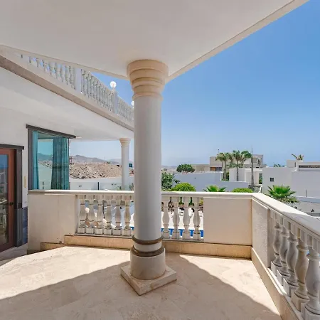 Luxury Nautilus Heated Pool أذيخي