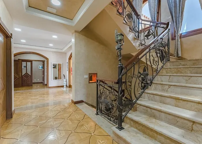 بيت للعطل Luxury Nautilus Heated Pool أذيخي