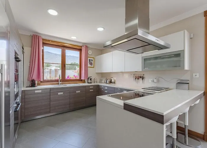 بيت للعطل Luxury Nautilus Heated Pool أذيخي