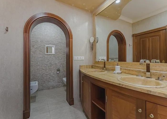 Luxury Nautilus Heated Pool * أذيخي