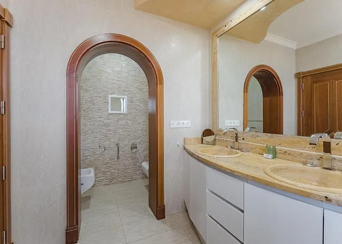 بيت للعطل Luxury Nautilus Heated Pool *