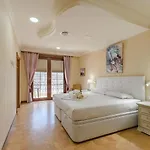 Luxury Nautilus Heated Pool * 阿德耶