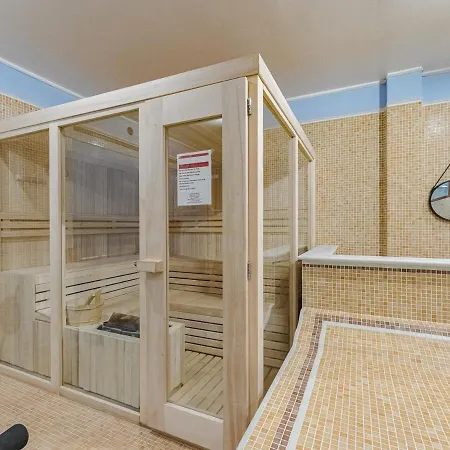Luxury Nautilus Heated Pool Ferienhaus *