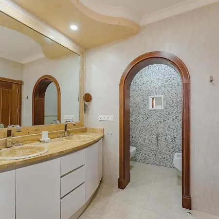 Luxury Nautilus Heated Pool *